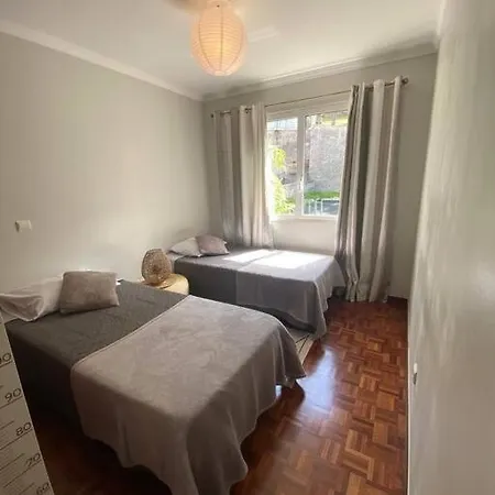 Residencia Azevedo Camara de Lobos