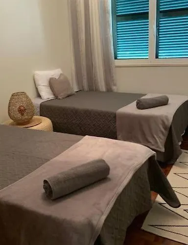 Residência Azevedo Câmara de Lobos