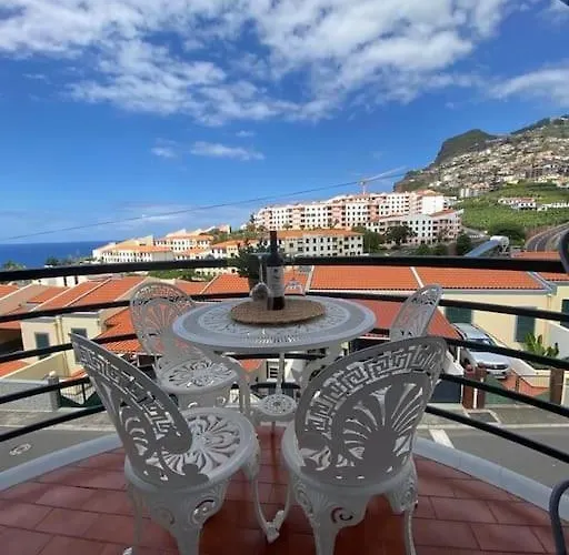 Residencia Azevedo Apartment *